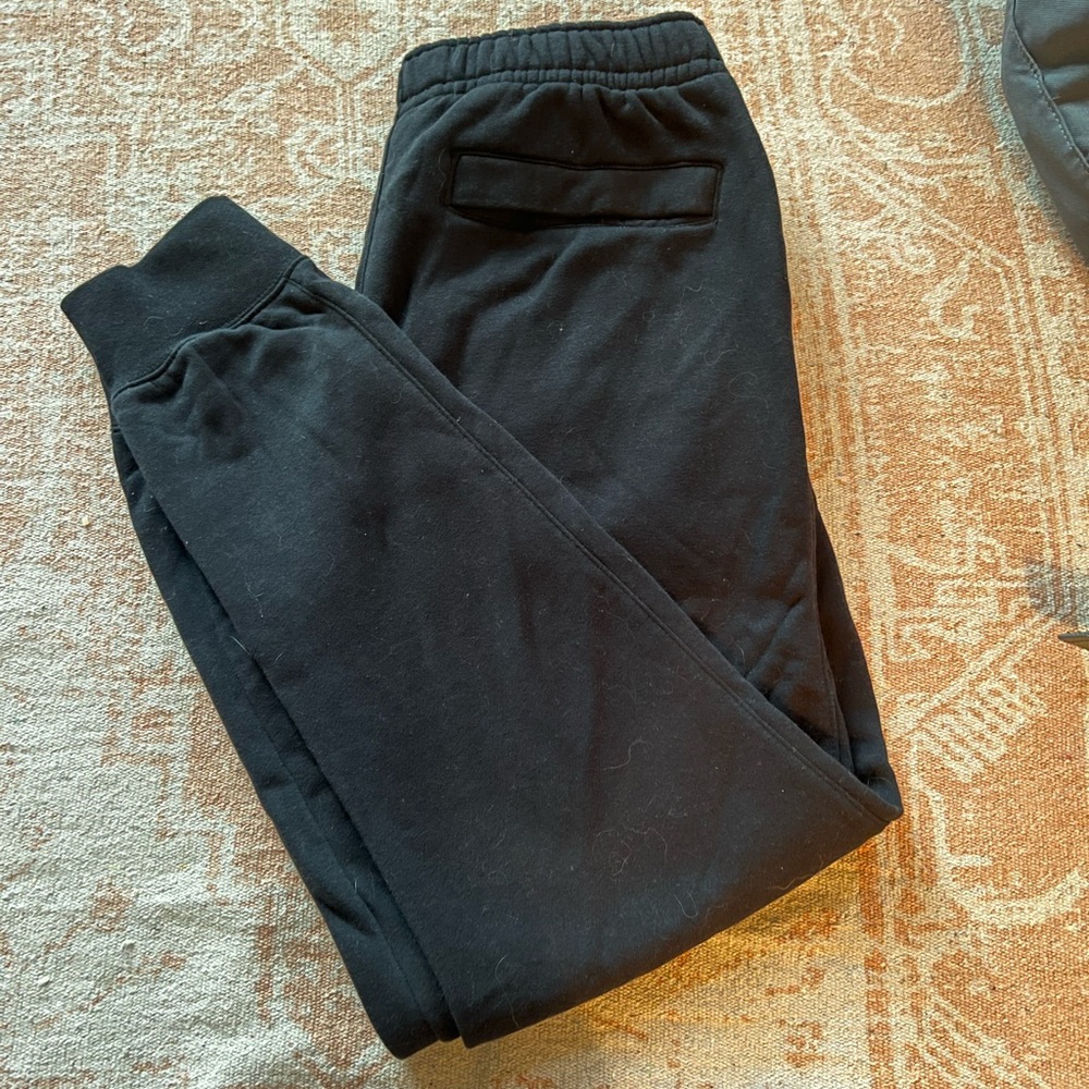 Black nike sweatpants